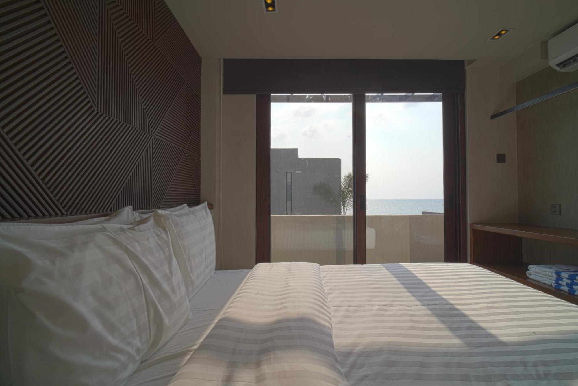 Araya Beach Casas Batangas Exteriér fotografie